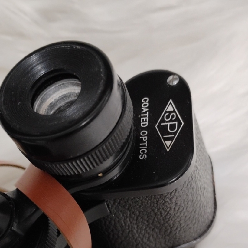 SPI Black Binoculars with Tan Strap 7x35 - Picture 2 of 8